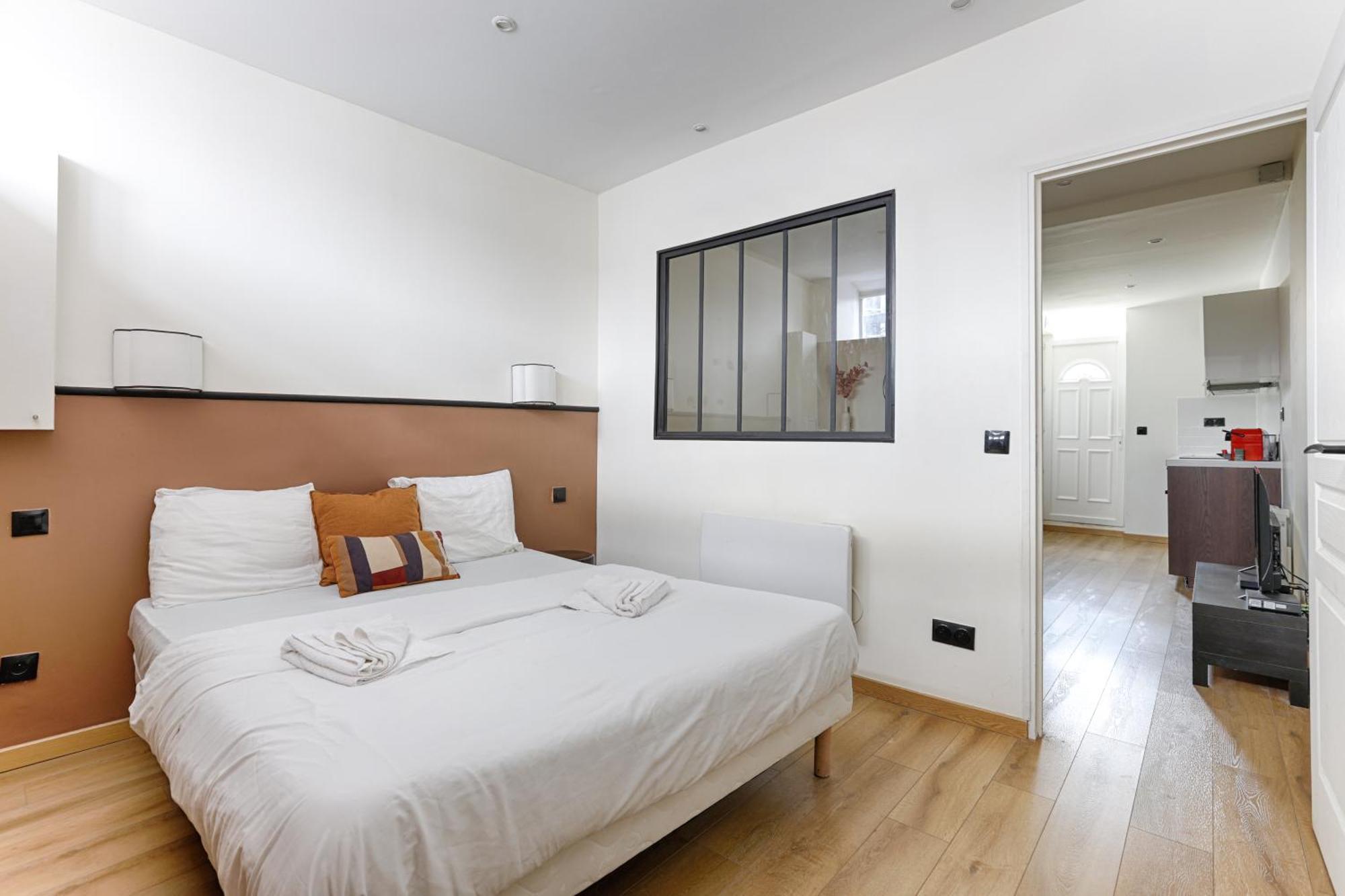 Truffaut Batignolles De Charme Bm